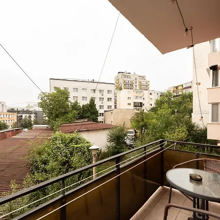 Clujstays Venus Near Iulius Mall
